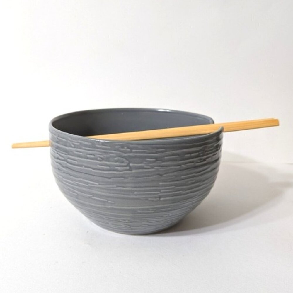 Nicole Miller Stoneware Ceramic Gray Textured Noodle Bowl with Chopsticks